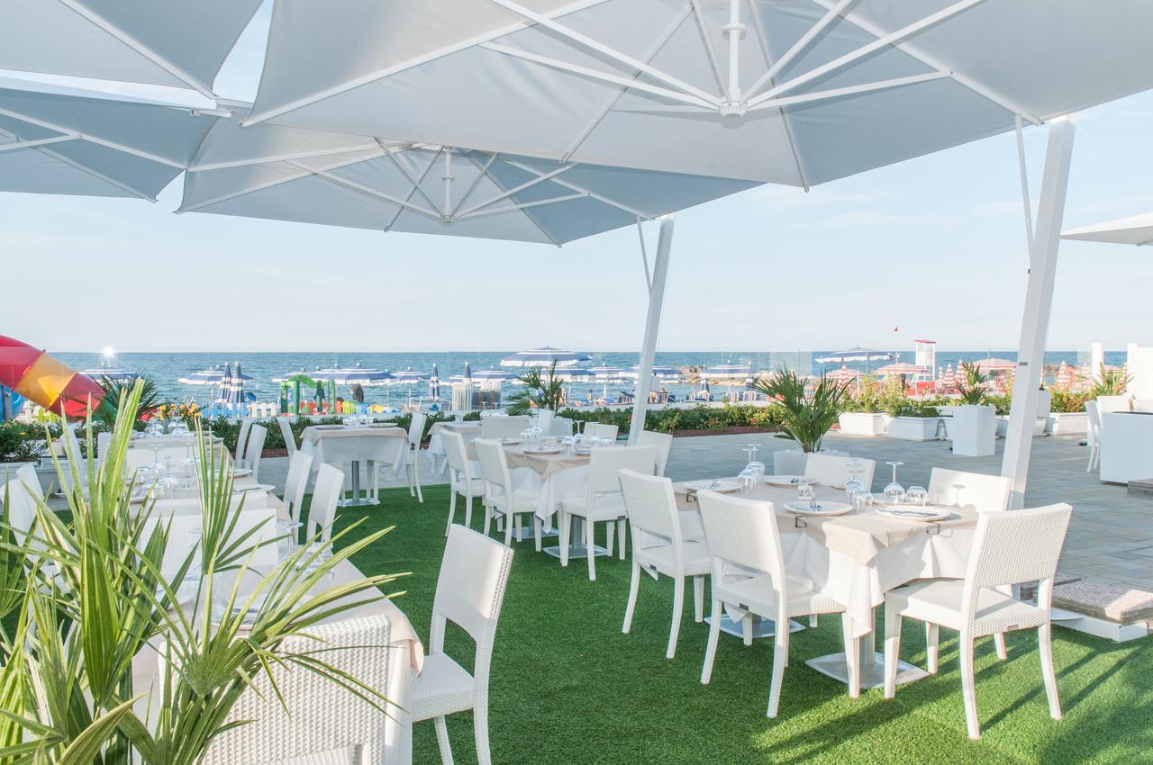 Lungomare Relax Residence Misano Adriatico Kültér fotó