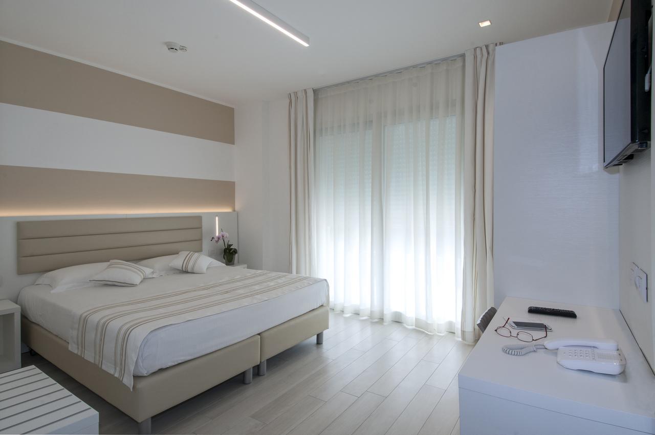Lungomare Relax Residence Misano Adriatico Kültér fotó