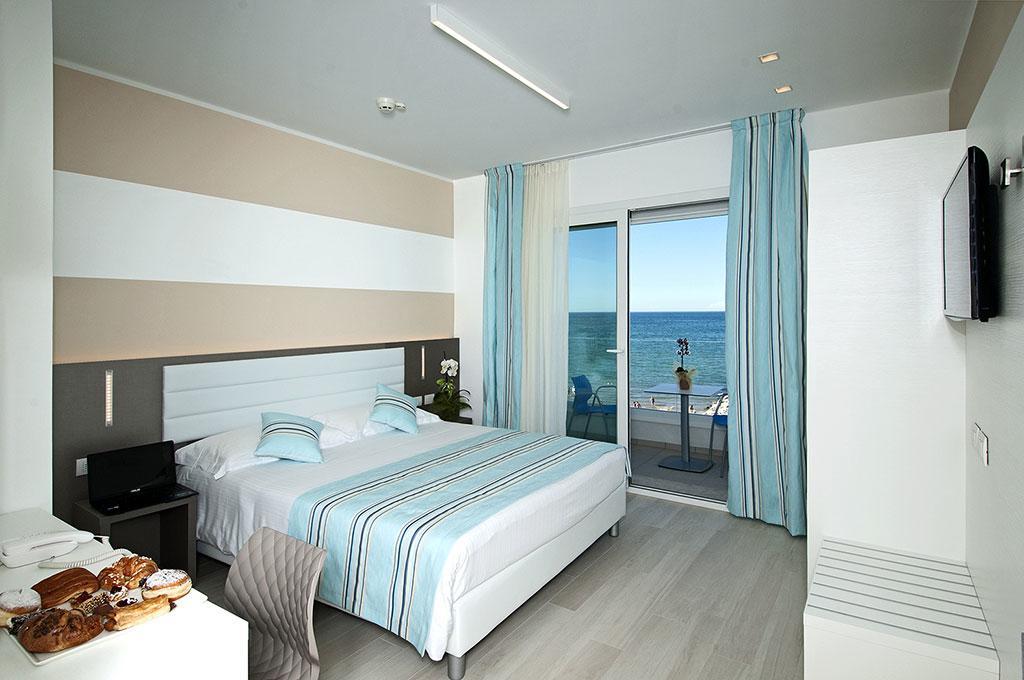 Lungomare Relax Residence Misano Adriatico Kültér fotó